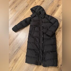 Lululemon Wunder Puff Long Size 8 Black